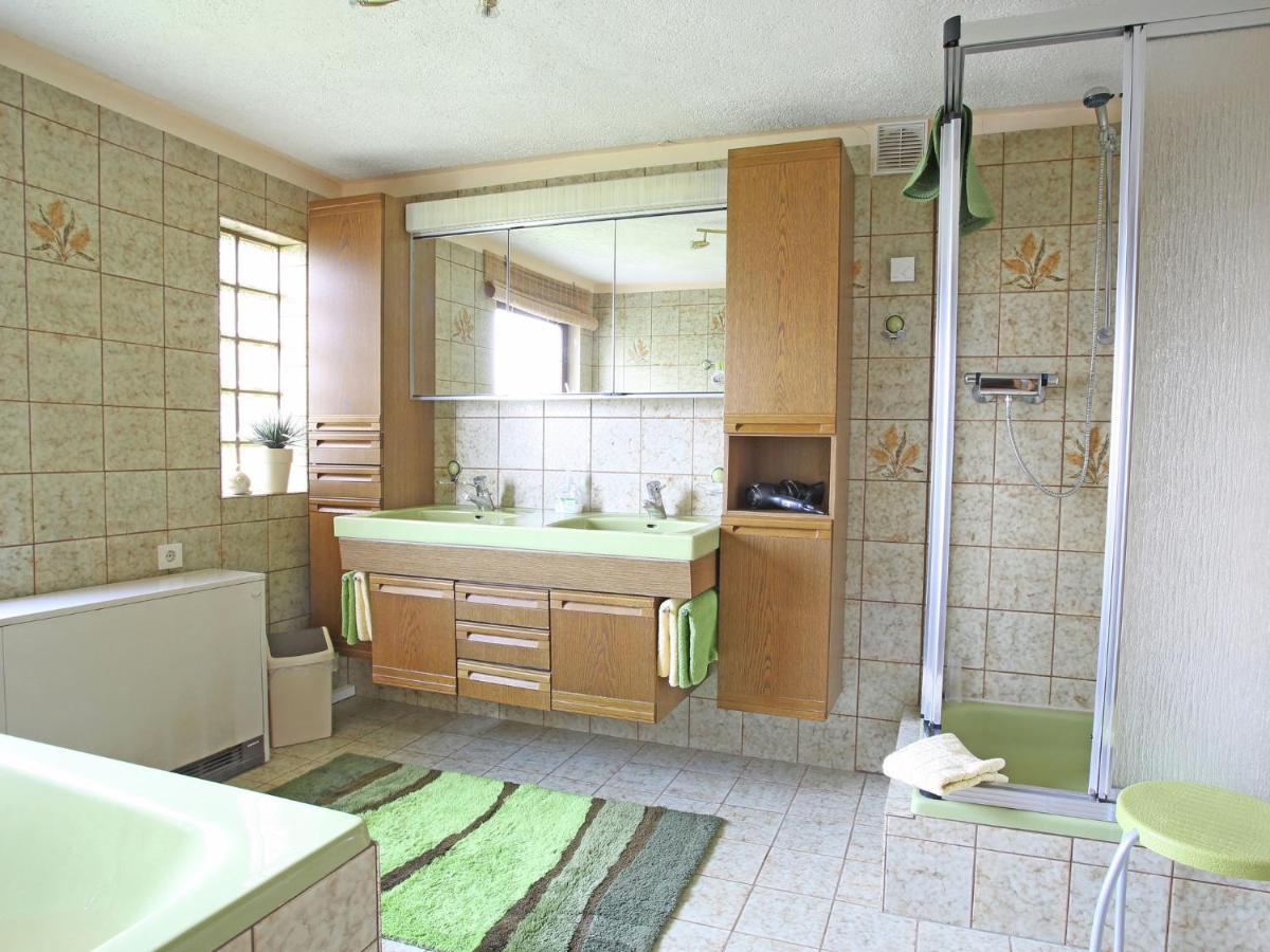 Apartment With Terrace And Pool In The Garden Pracht Dış mekan fotoğraf
